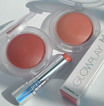 GLOW PLAY