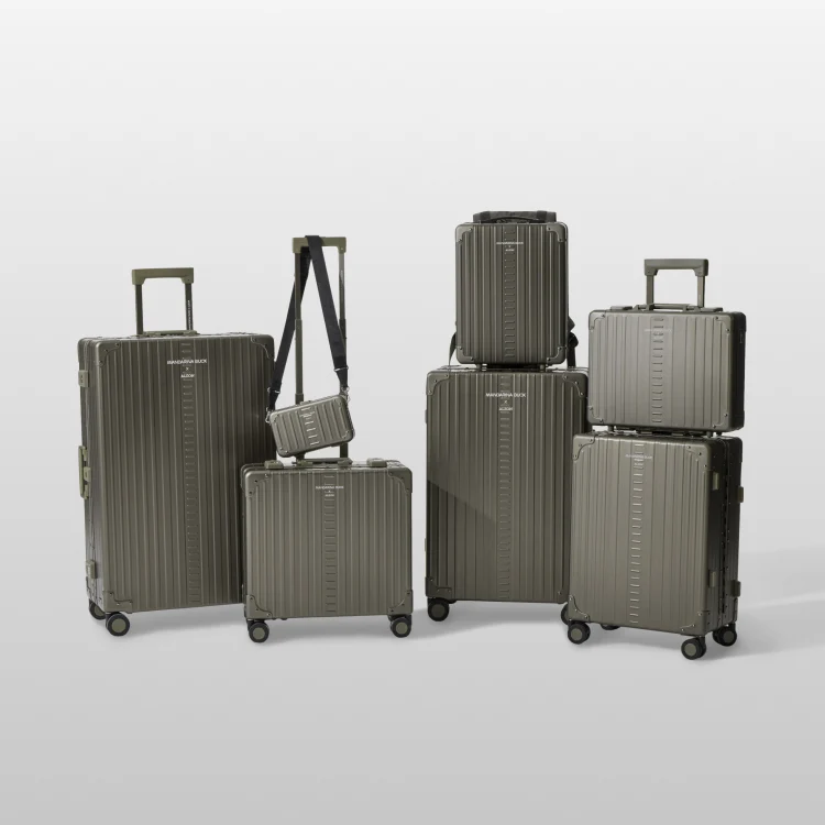 MANDARINA DUCK PLATINUM