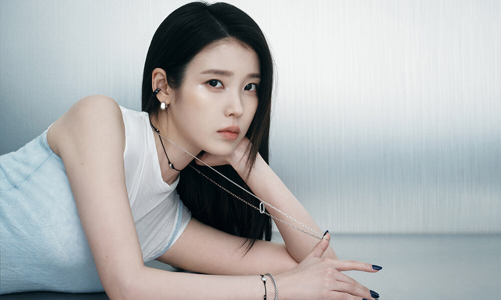 J.ESTINA