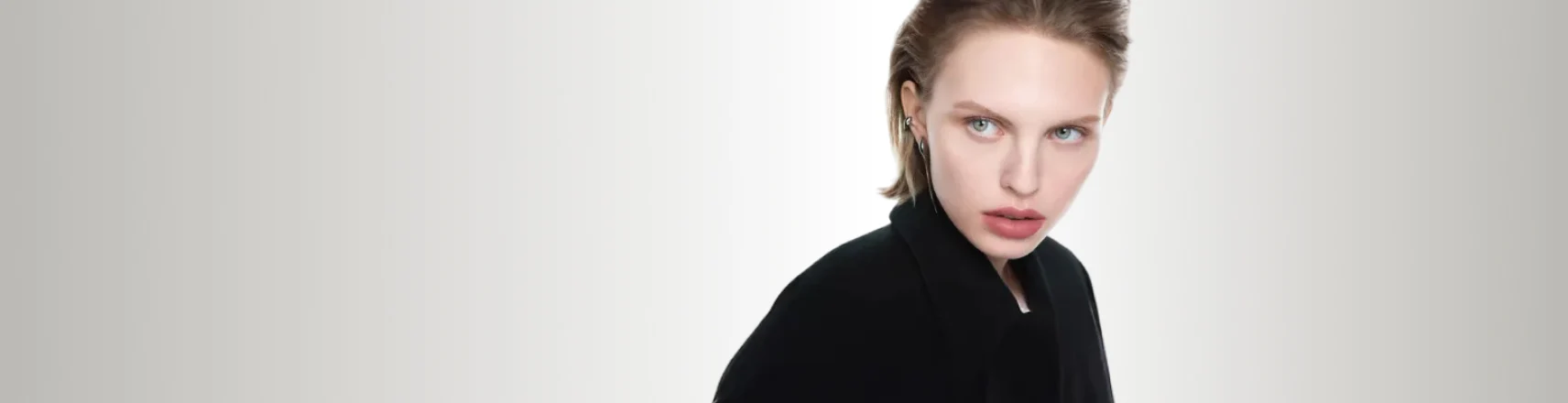 지방시 뷰티 신제품 벨벳매트