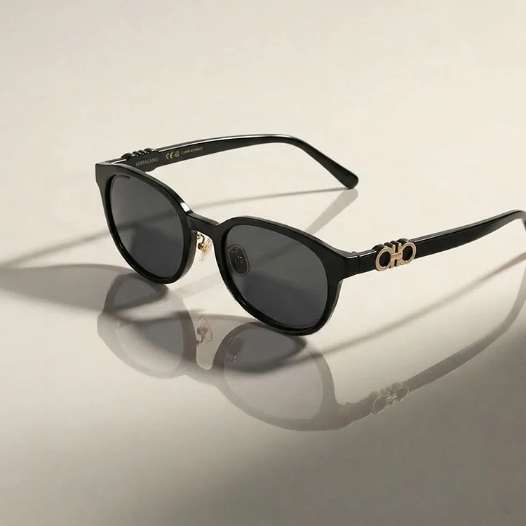 [패션] 페라가모 아이