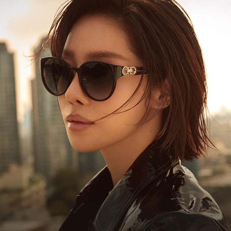 [패션] 페라가모 아이