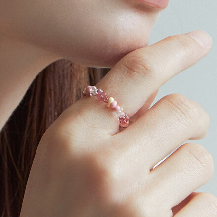 rosy beads-ring