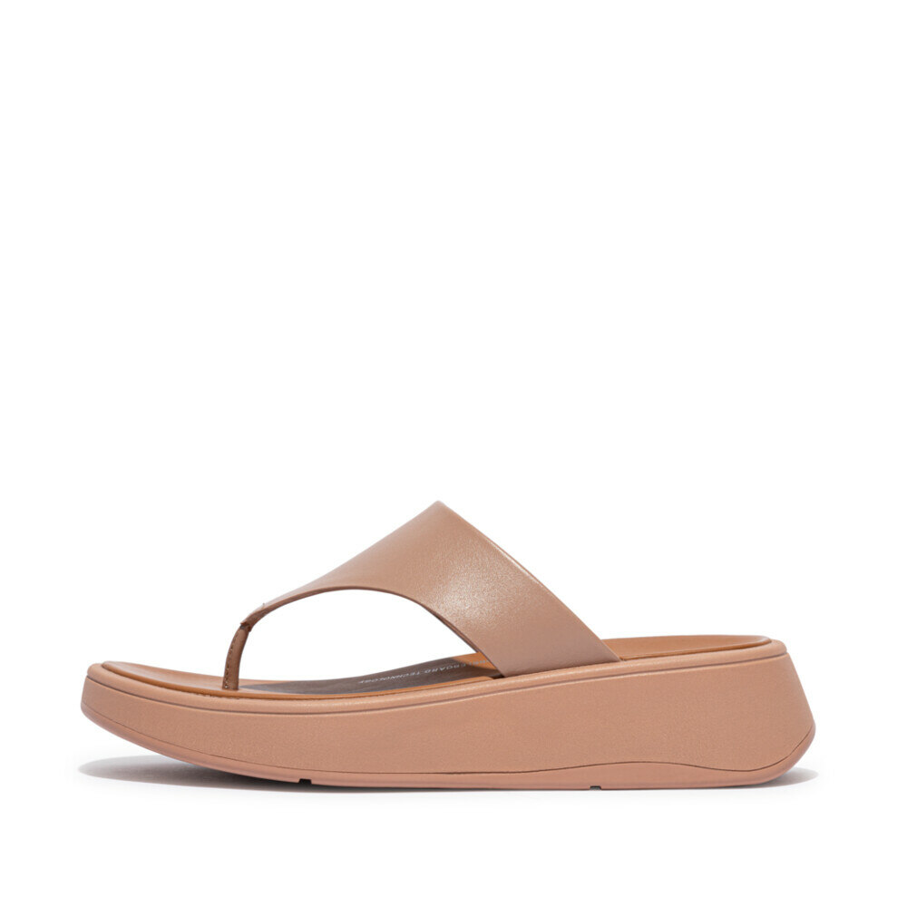 F-MODE LEATHER FLATFORM TOE-POST SANDALS BEIGE