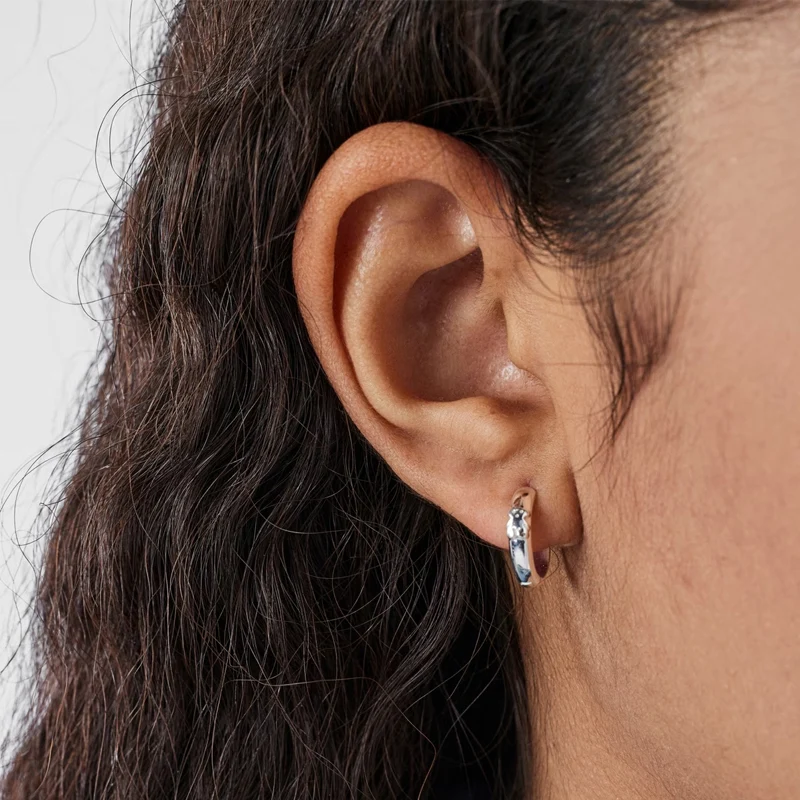 신세계인터넷면세점-토스-earring-Silver TOUS Basics Hoop earrings with bear