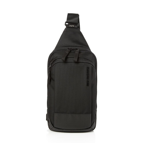 QG009002(A) WYTHER Sling Black