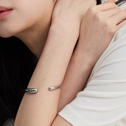 Orbit Bangle Silver