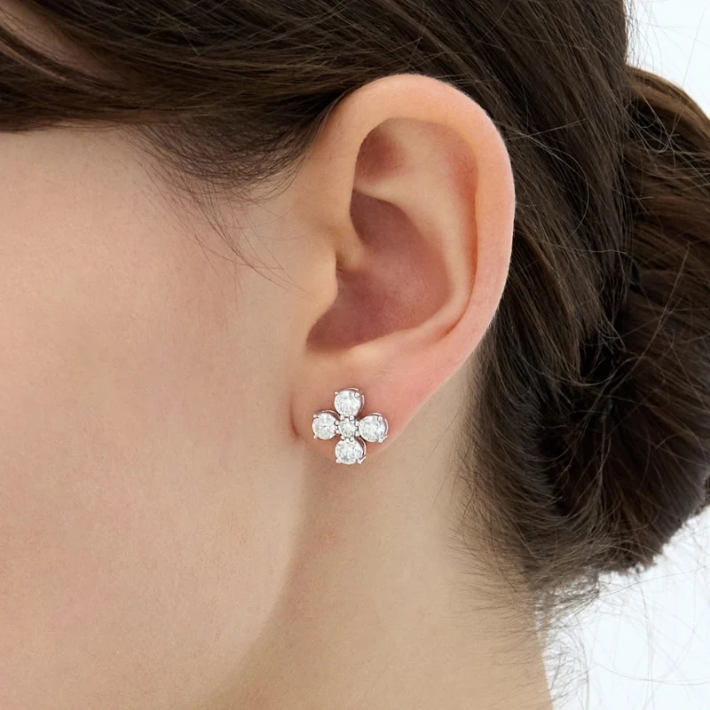 신세계인터넷면세점-이에르로르-earring-에센스 실버(W) 모이사나이트 배인 귀걸이 M
