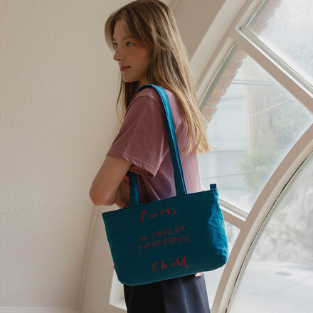 Paper Heart Puffer Bag (blue)