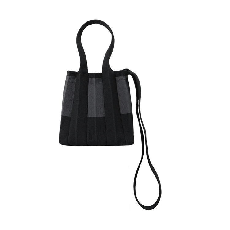 신세계인터넷면세점-플리츠마마-여성 가방-KNIT PLEATS MINI TWOWAY BAG BLACK