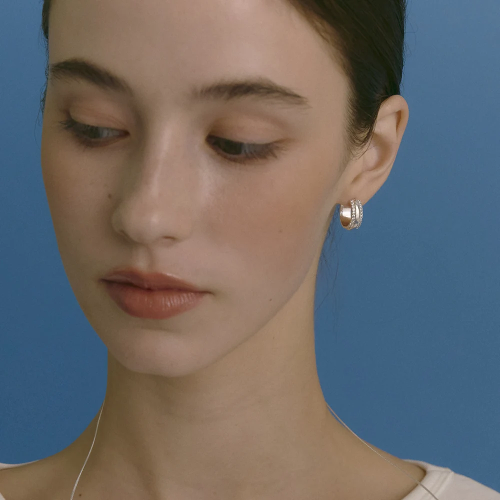 신세계인터넷면세점-저스트러버-earring-Kaia Double Cubic Earrings
