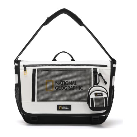 N265ACR010_010_000 Patch Messenger Bag 16