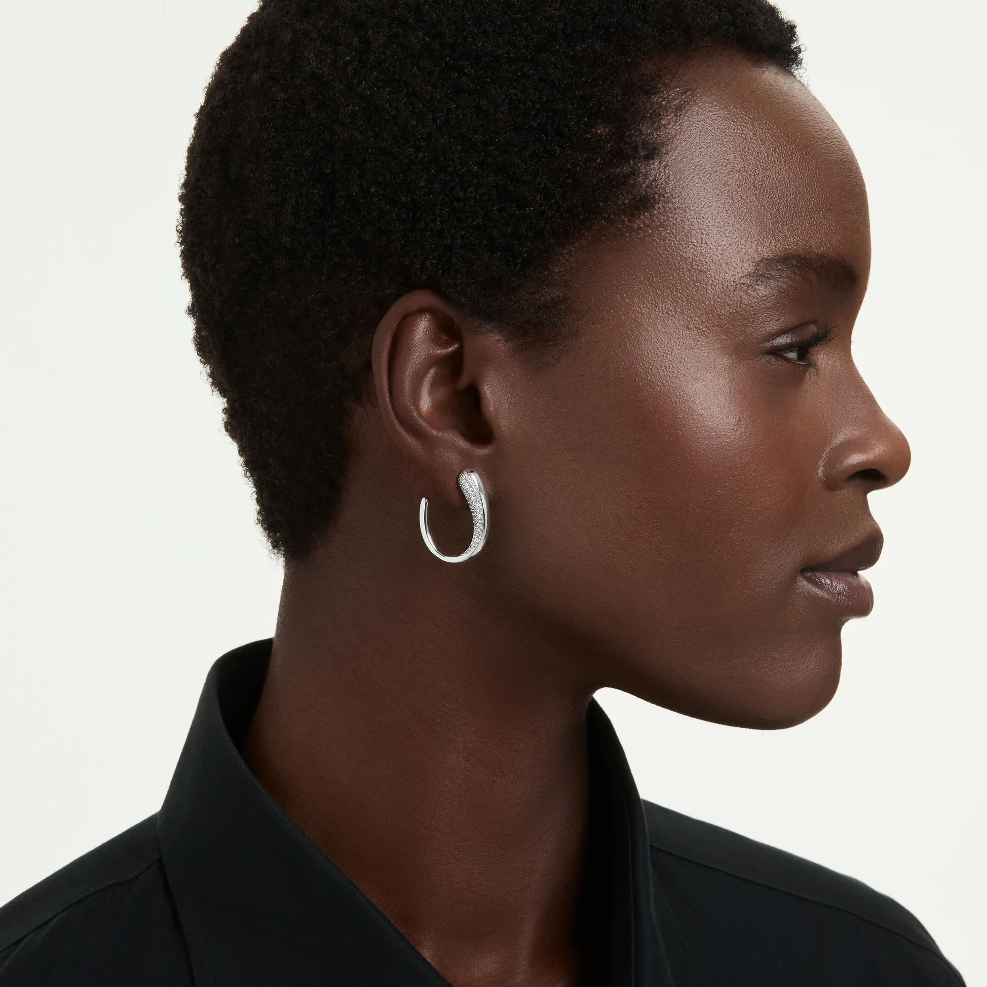 신세계인터넷면세점-스와로브스키-earring-Classica 후프 이어링, 라운드 컷, 화이트, 스털링 실버