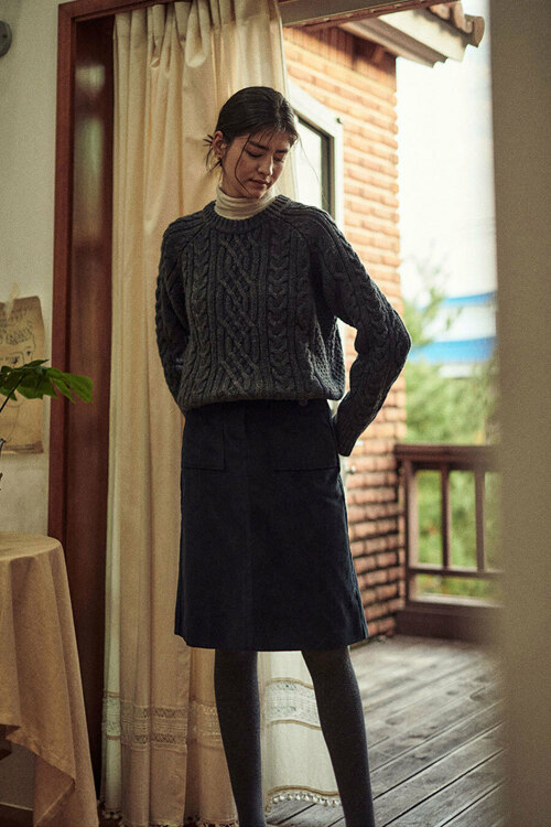 Corduroy Midi Skirt_Black 裙子
