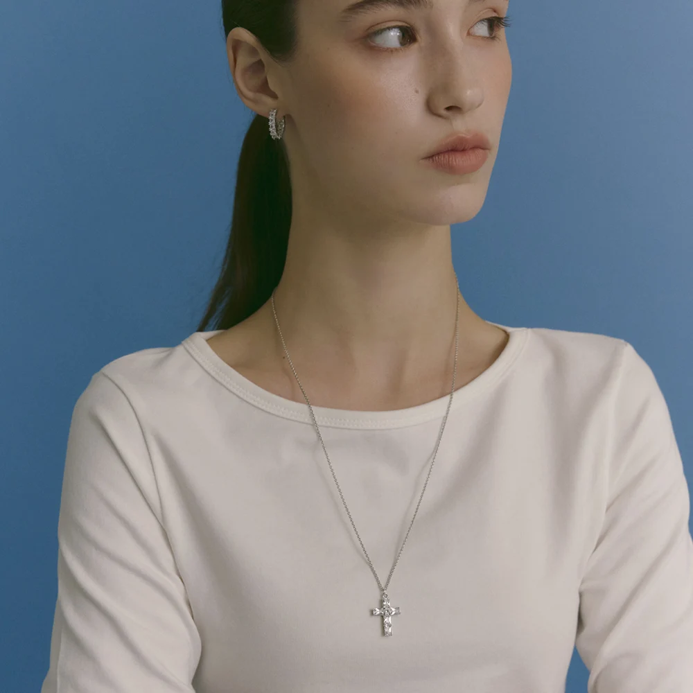신세계인터넷면세점-저스트러버-necklace-Eternal Cross Cubic Necklace