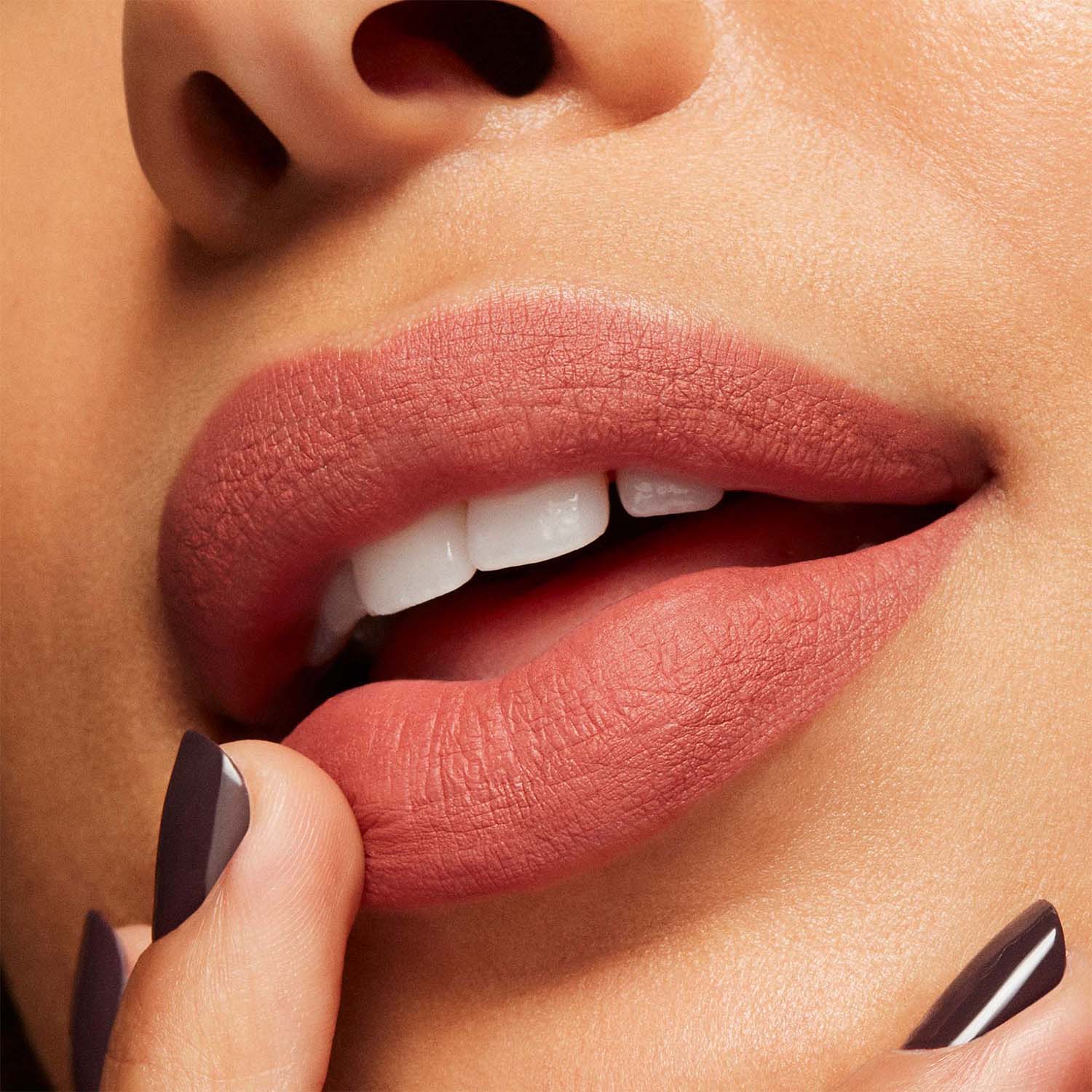 신세계인터넷면세점-맥-립메이크업-락드 키스 잉크 24아워 립컬러 LOCKED KISS INK™ 24HR LIPCOLOUR #BODACIOUS 4ML