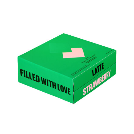 Super Matcha Latte & Strawberry Langue de Chat Sand Set (2 types) 20 pcs 180g （夹心饼干套装）