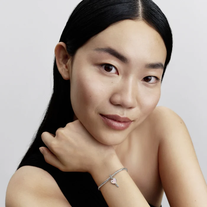 신세계인터넷면세점-판도라-bracelet-오팔러센트 하트 키 댕글 참