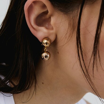 cosmic ball earring - gold