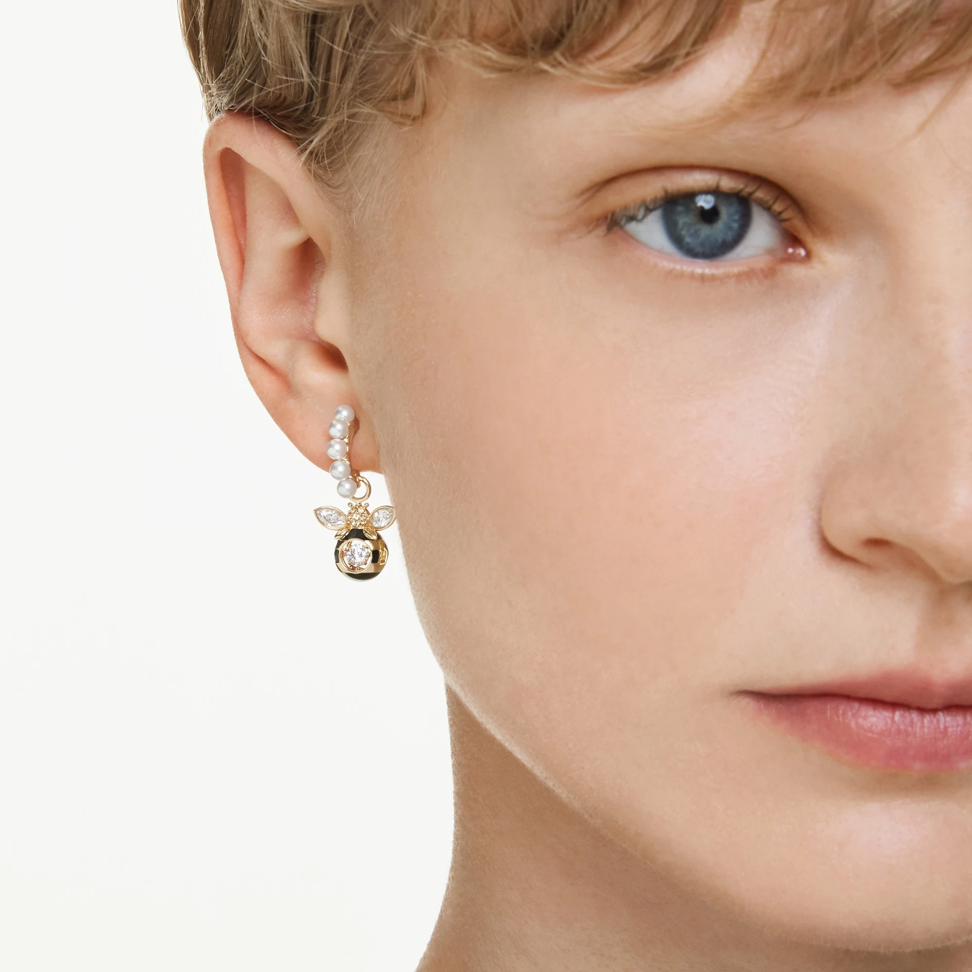 신세계인터넷면세점-스와로브스키-earring-IDYLLIA:PE BEE DC MUL/GOS