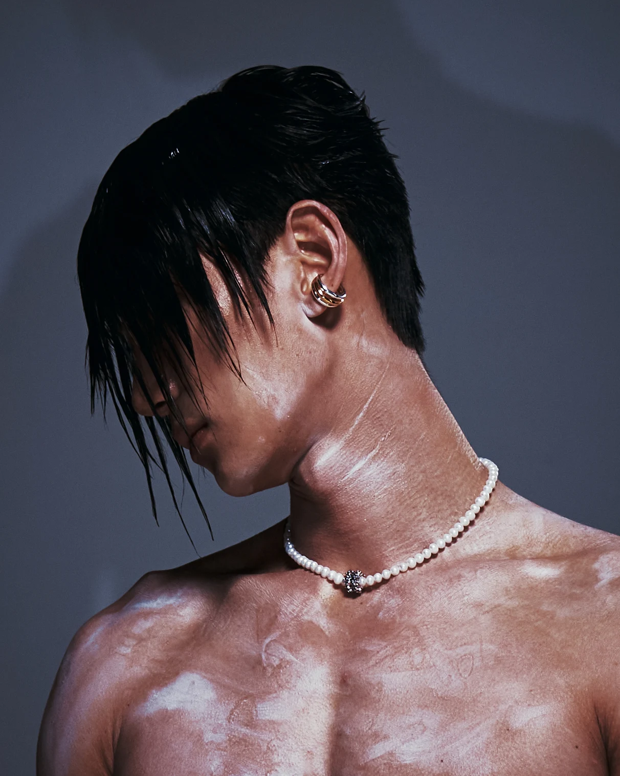 신세계인터넷면세점-포트레이트리포트-necklace-Broken Statue Pearl Necklace