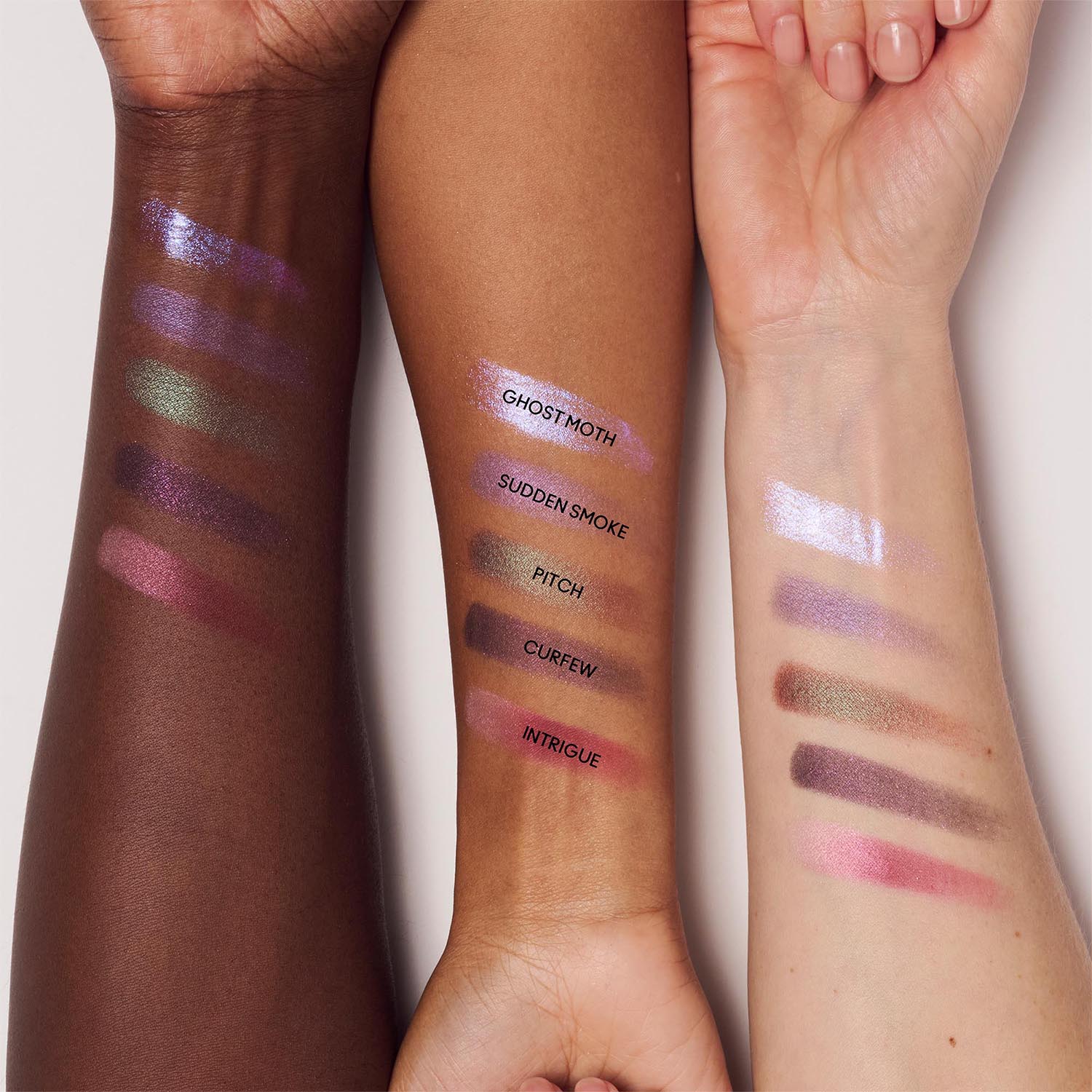 신세계인터넷면세점-맥-아이메이크업-MULTI-TEXTURE EYE & FACE PALETTE 멀티-텍스쳐 아이 & 페이스 팔레트 6.4g
