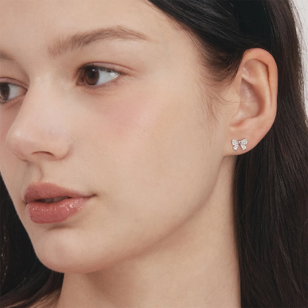 신세계인터넷면세점-앵브록스-earring-merry ribbon cubic earring silver