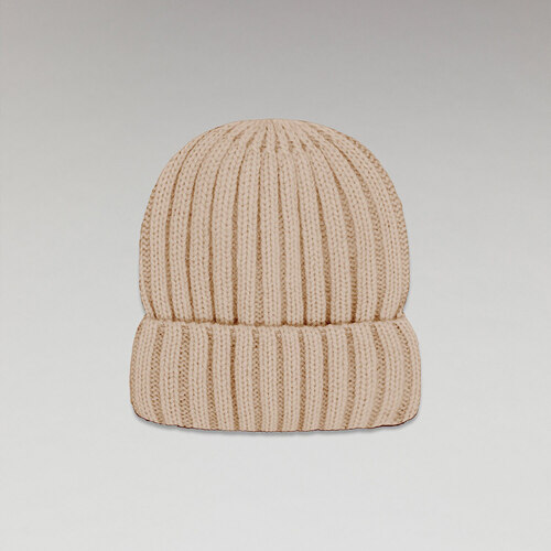 Basic ribbed beanie