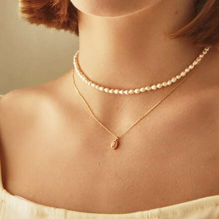 16k gold plated peach moonstone-necklace