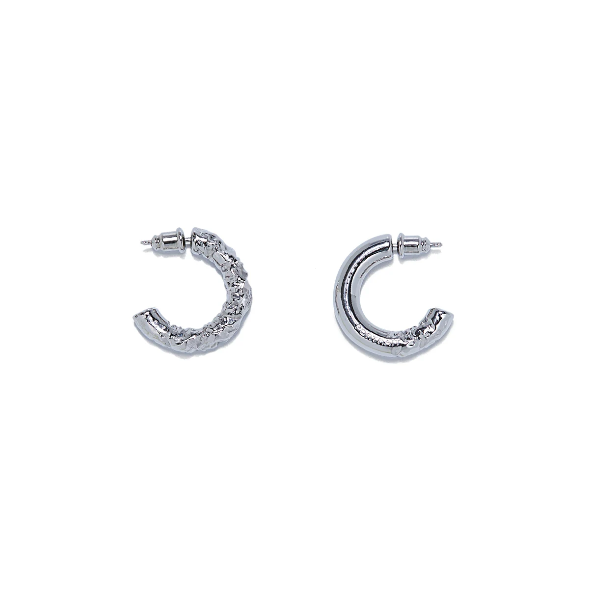 신세계인터넷면세점-포트레이트리포트-earring-Unbalanced crack "REPORT" earring SILVER