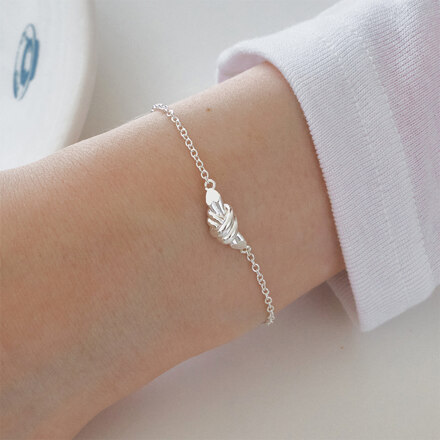heart knot bracelet