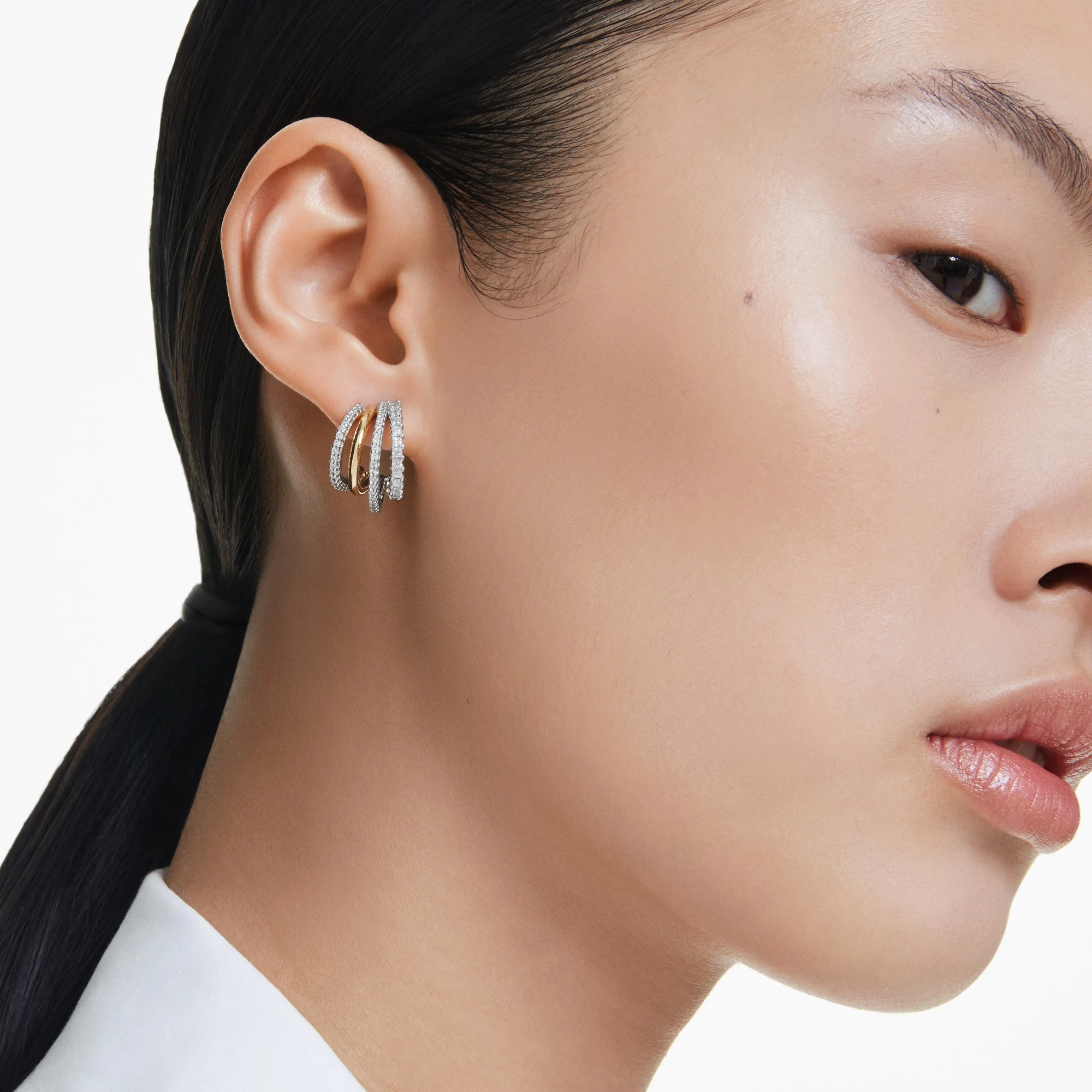 신세계인터넷면세점-스와로브스키-earring-HYPERBOLA:PE MN HOOP 4 WHITE/MIX