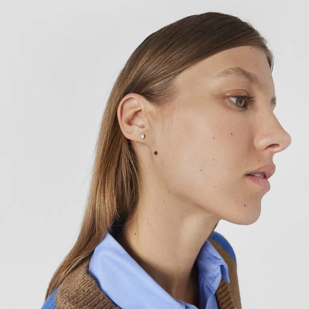 신세계인터넷면세점-토스-earring-TOUS Gold and Mother-of-Pearl Glory Earrings