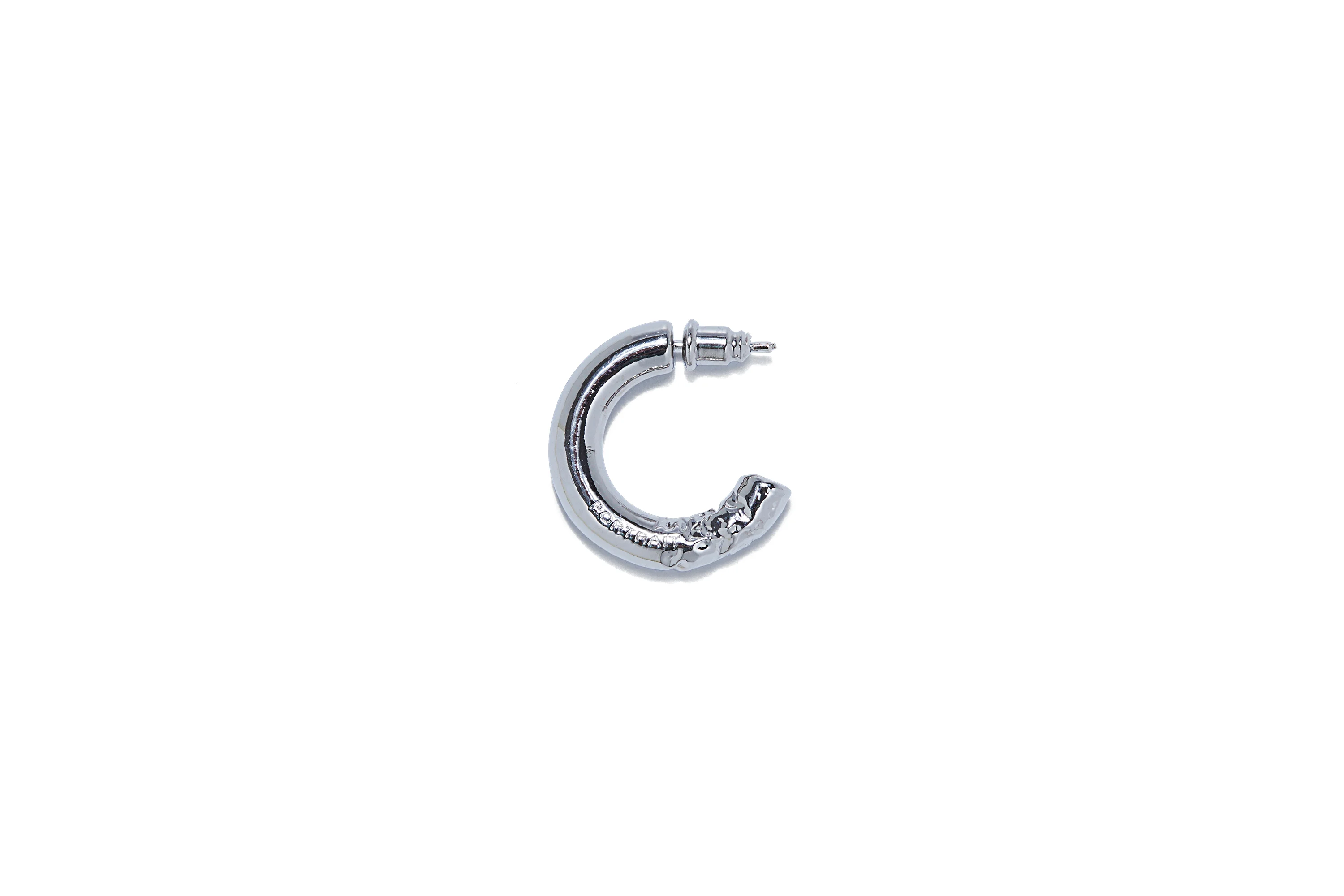 신세계인터넷면세점-포트레이트리포트-earring-Unbalanced crack "REPORT" earring SILVER