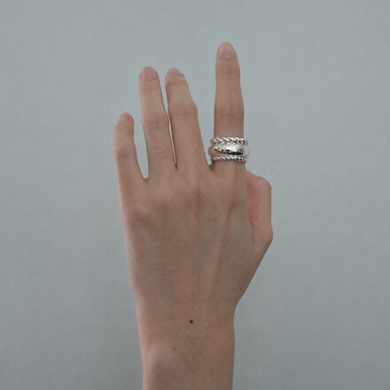 [셀럽 착용]Double twist volume ring [Silver]