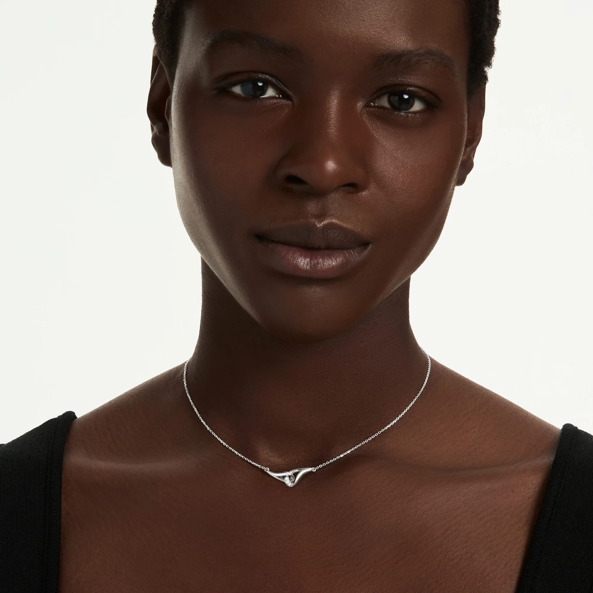 신세계인터넷면세점-스와로브스키-necklace-Classica 펜던트, 라운드 컷, 인터로킹, 화이트, 스털링 실버