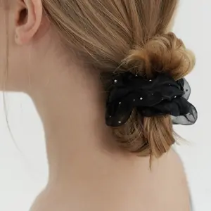 mesh layered scrunch - black