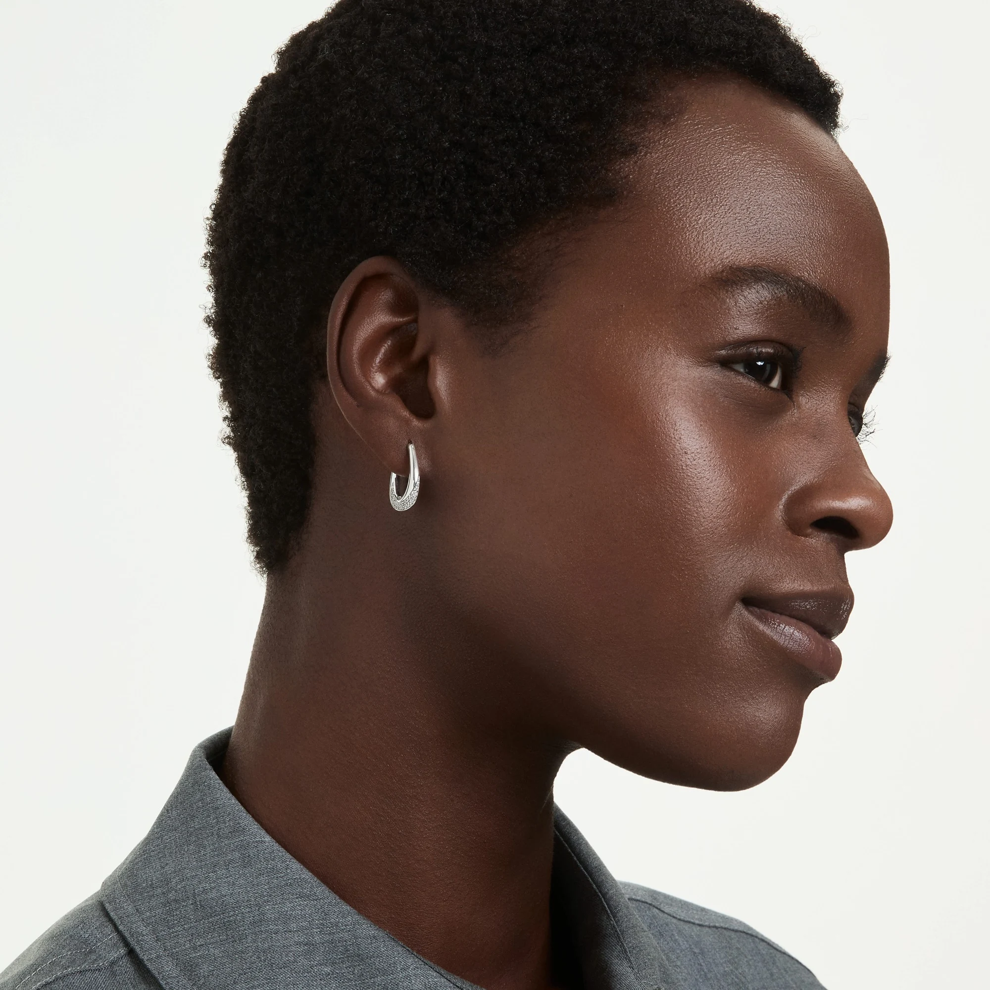 신세계인터넷면세점-스와로브스키-earring-Classica 후프 이어링, 라운드 컷, 스몰, 화이트, 스털링 실버