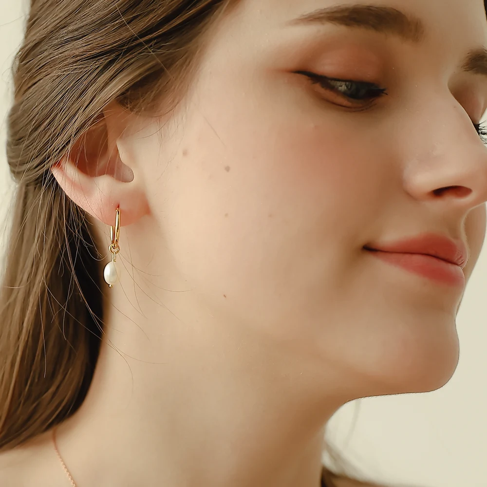 신세계인터넷면세점-밀튼 스텔리-earring-twinkling pearl Earrings