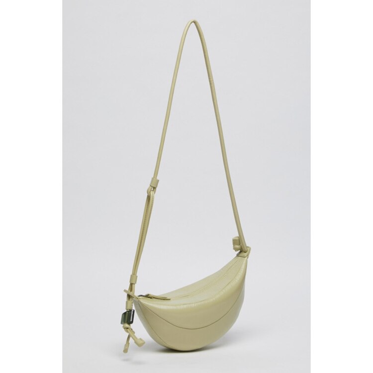 Small fling bag（亮面橄榄米）