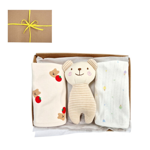 [Shinsegae Exclusive]Non-Fluorescent Bear Rattle Doll and Bib Gift Set (3-pc)
