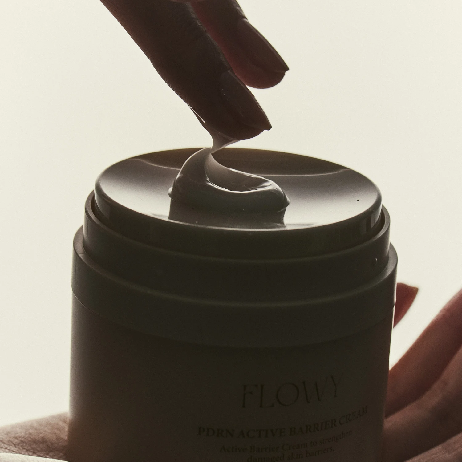 신세계인터넷면세점-플로위-FacialCare-PDRN 액티브 베리어 크림 50ml
