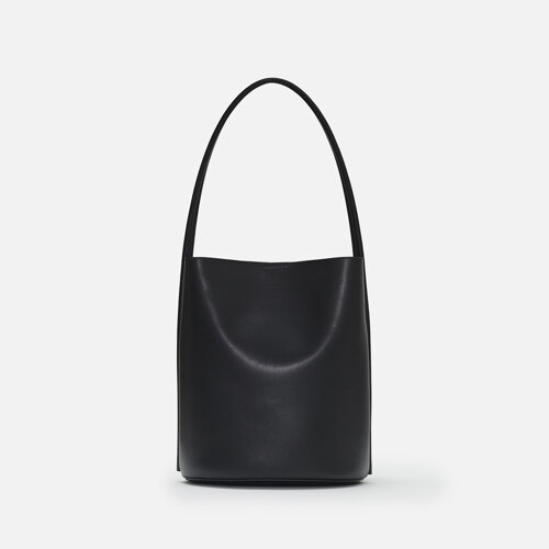 Medium Mug 单肩包 黑色