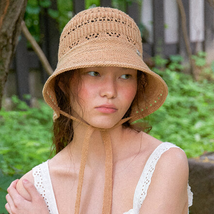 FLOWER PUNCHING WIDE BONNET HA058_brown