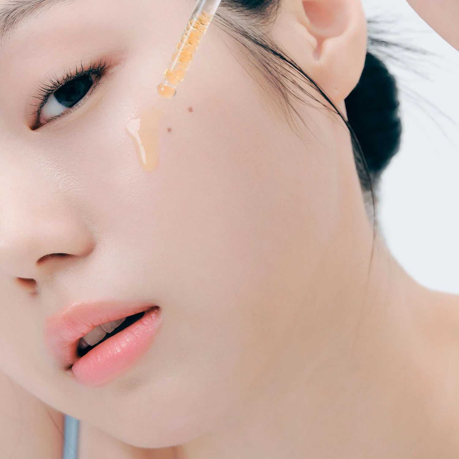 신세계인터넷면세점-스탠다드서울-FacialCare-브라이트닝 바운시 부스트 세럼 30ML