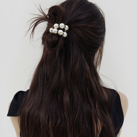 pearl bangle scrunch