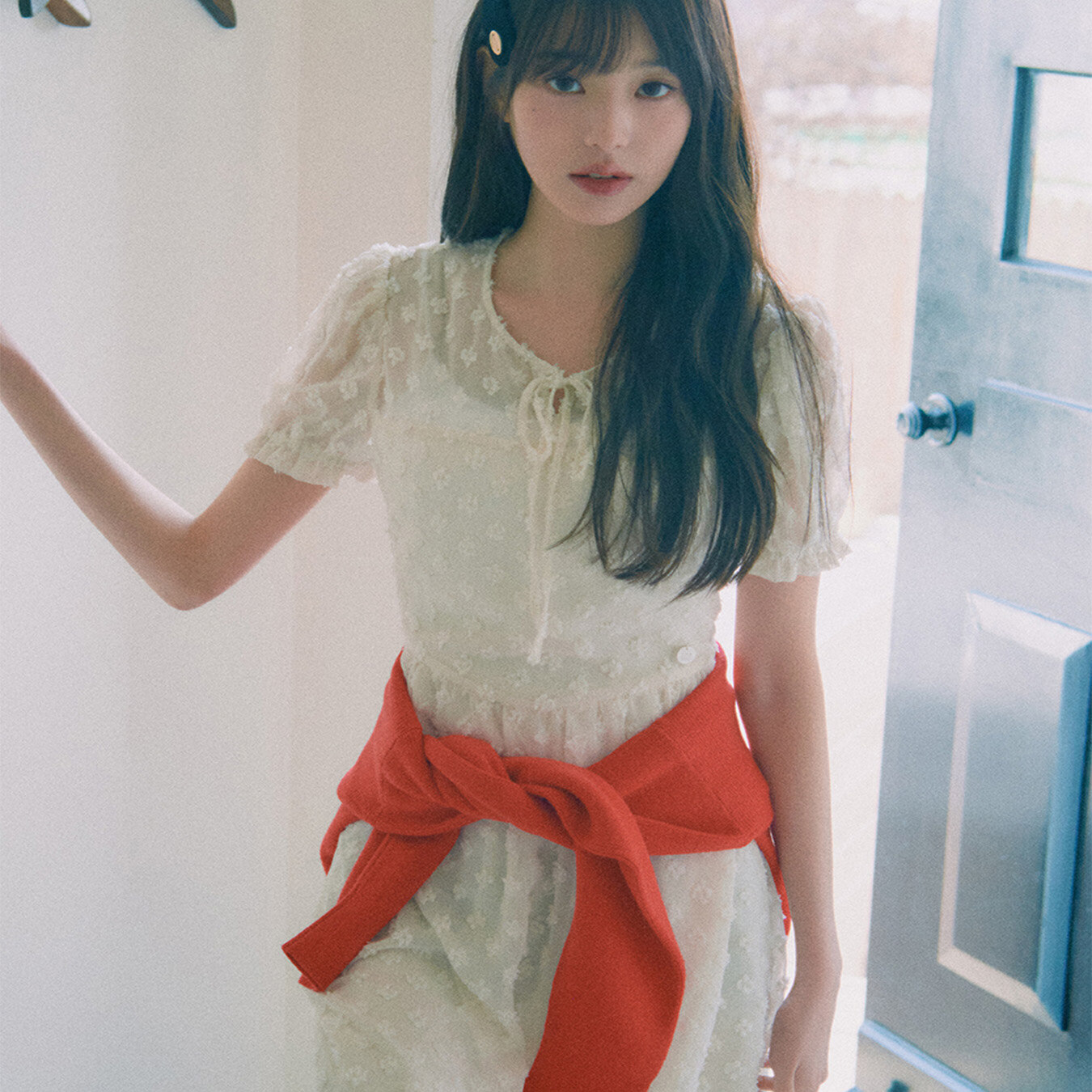 FLOWER SHIRRING ONEPIECE IVORY FREE - 로라로라 - 패션