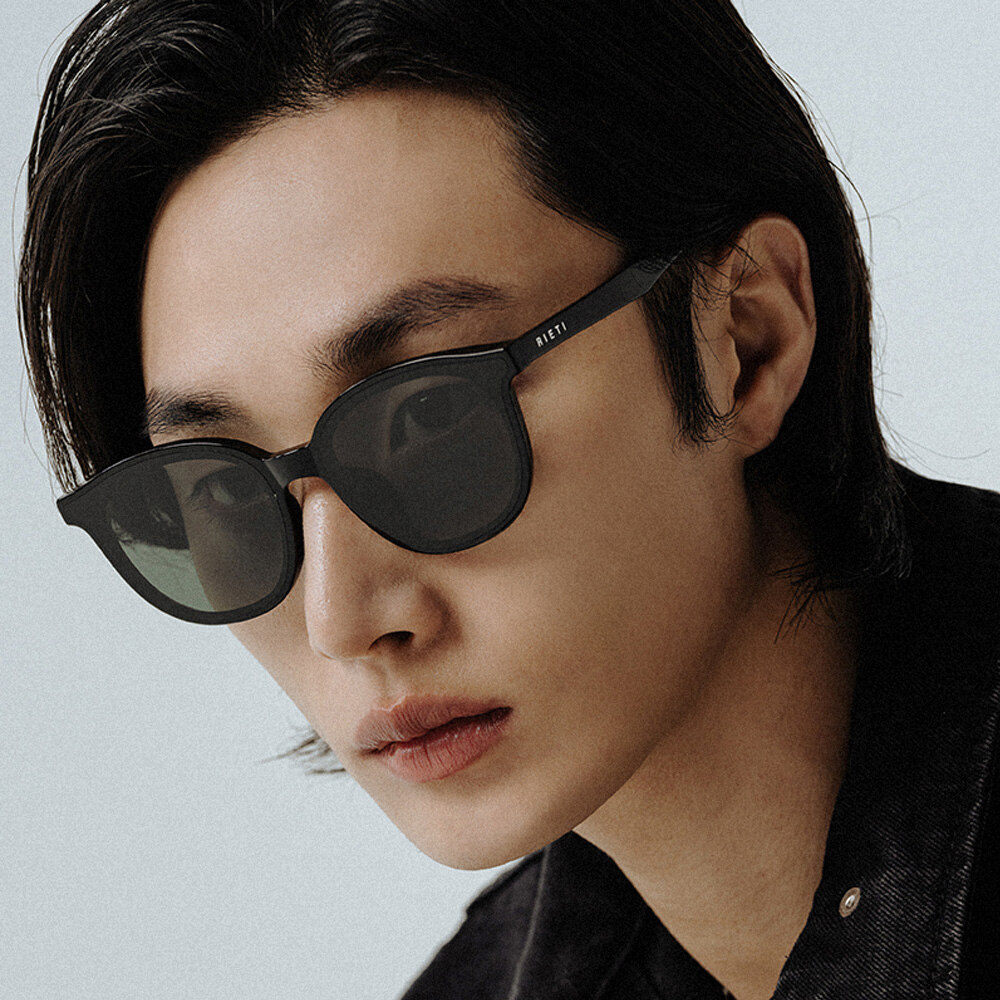 RIETI ★EVA RT 2015 UV400 99.9% 遮断レンズ RIETI EVA RT 2015 C1 Nylon Lenses Black Frame – voilà.id