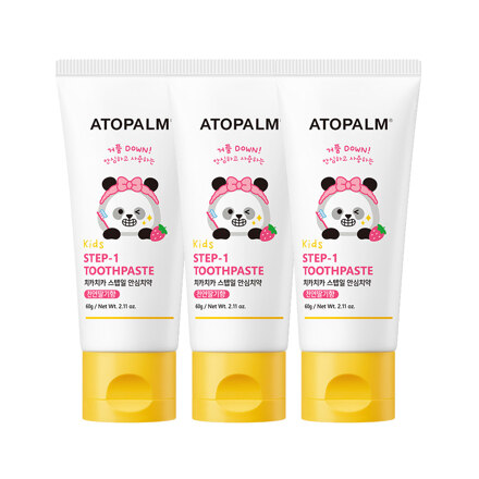 Chika Chika Step Daily Safe Toothpaste (Natural Strawberry Flavor) 60g (Set of 3) 儿童牙膏套装