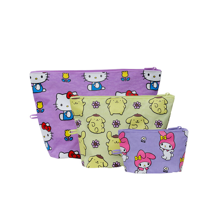 바쿠 고파우치 헬로키티 앤 프렌즈 플로럴